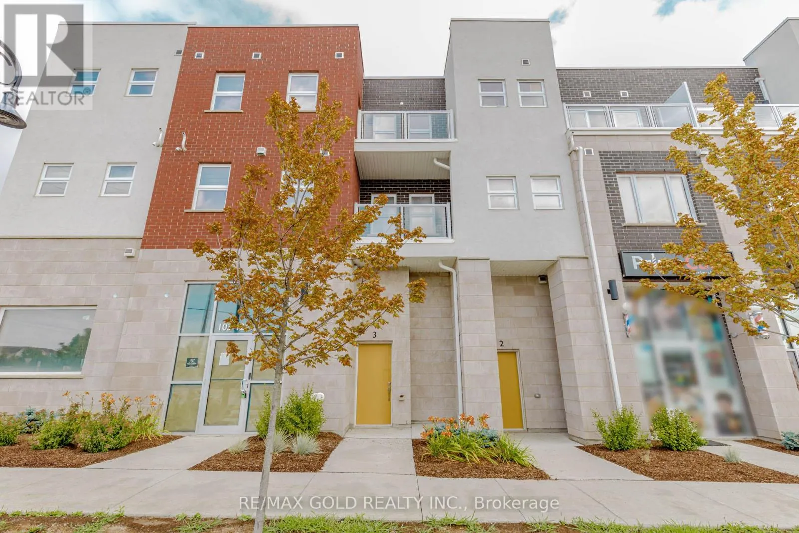 3 - 124 SEABROOK DRIVE