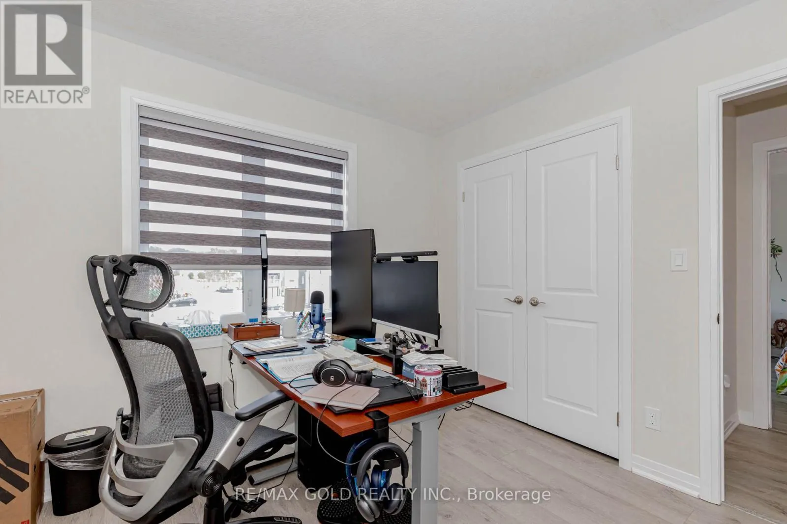 3 - 124 SEABROOK DRIVE