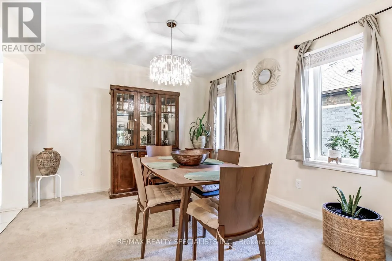 10 BIRCHALL LANE