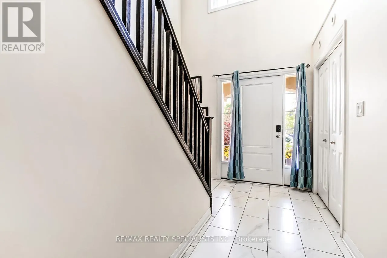 10 BIRCHALL LANE