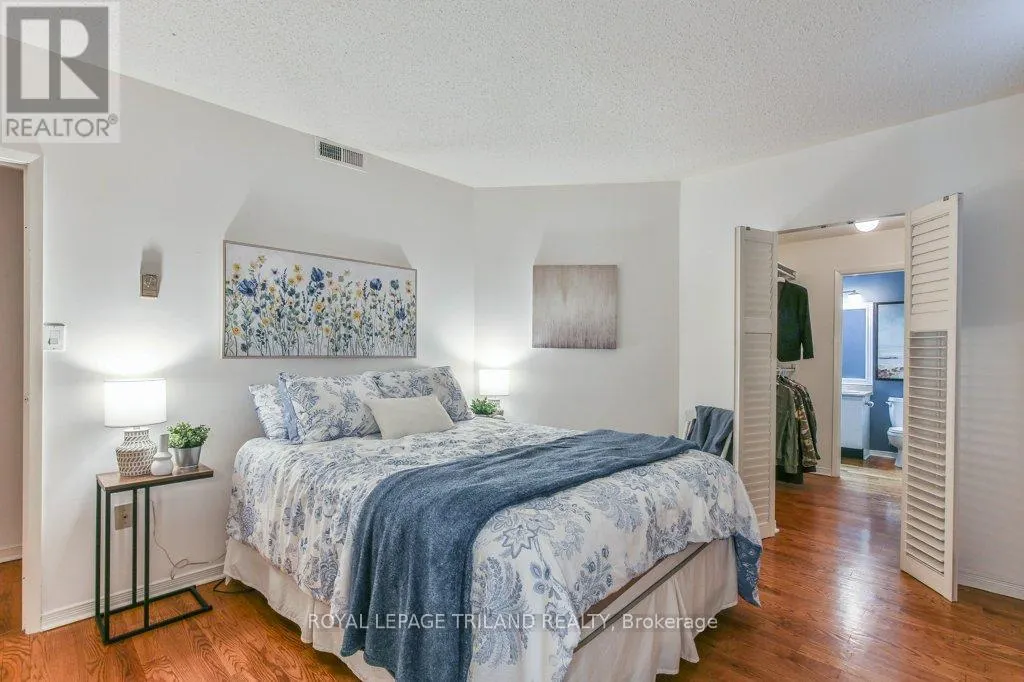 101 - 285 QUEENS AVENUE, #101