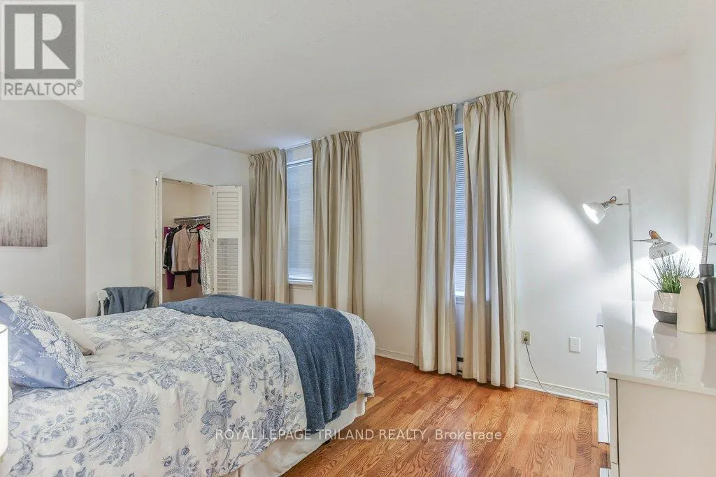 101 - 285 QUEENS AVENUE, #101