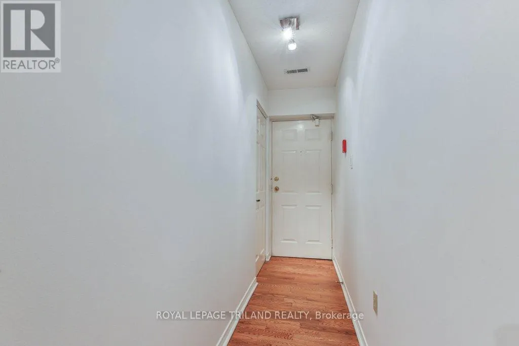 101 - 285 QUEENS AVENUE, #101