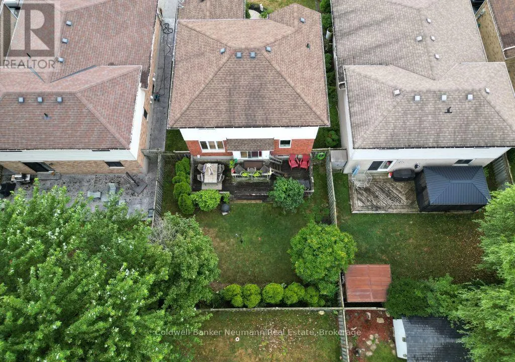 56 HAYWARD CRESCENT