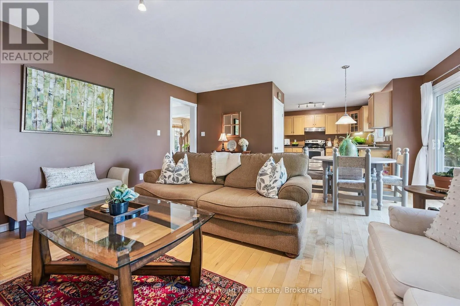 56 HAYWARD CRESCENT