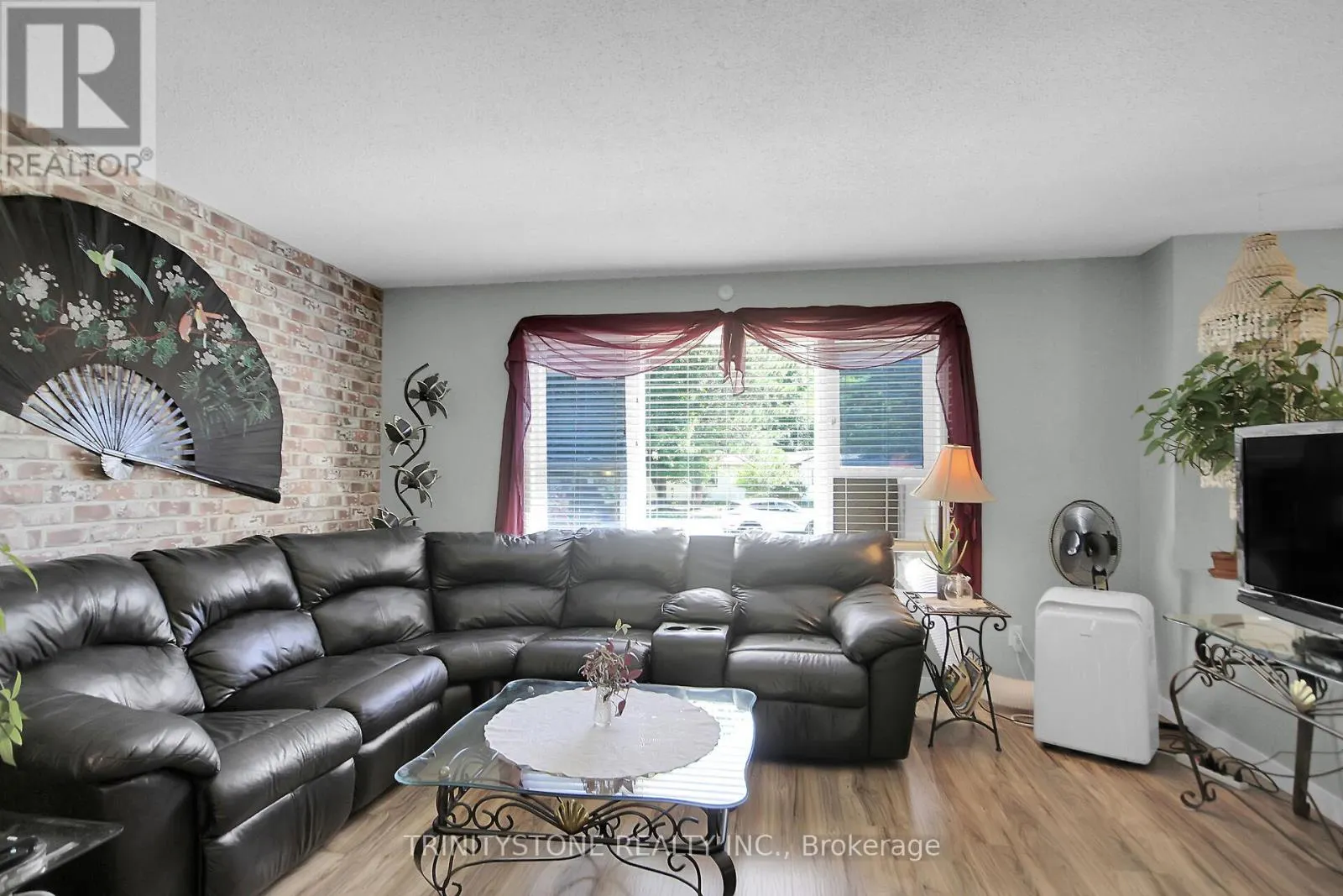 30 - 5620 ROCKDALE ROAD