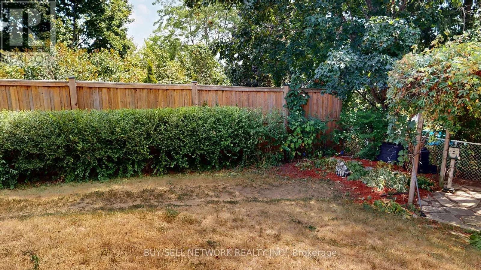 2504 IDYLLWOOD CRESCENT