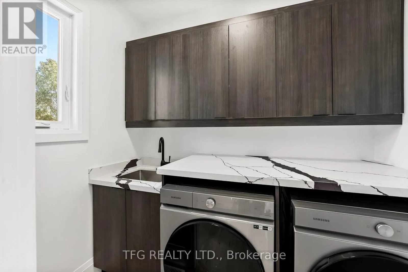 678 OTONABEE DRIVE