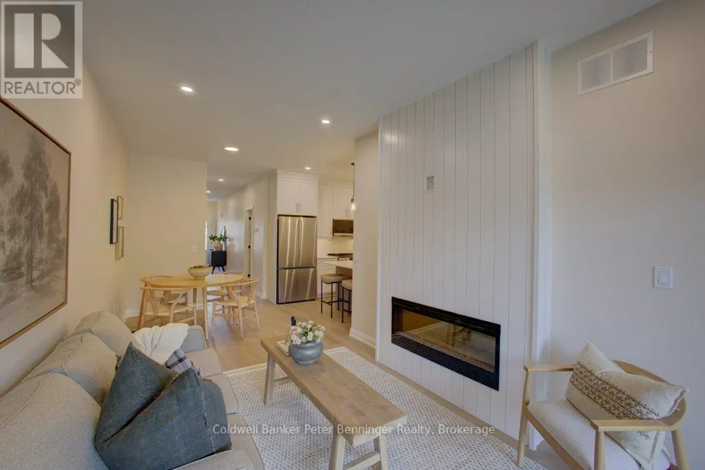 2 - 305 ARNAUD STREET, #2