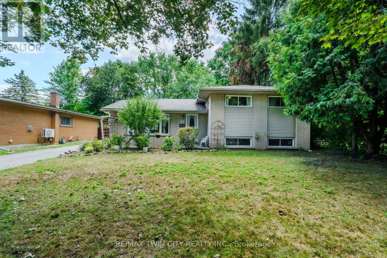58 KINNARD ROAD