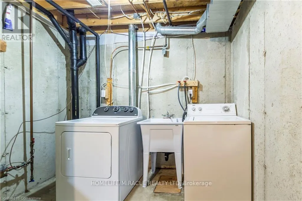 419 DOWNSVIEW PLACE