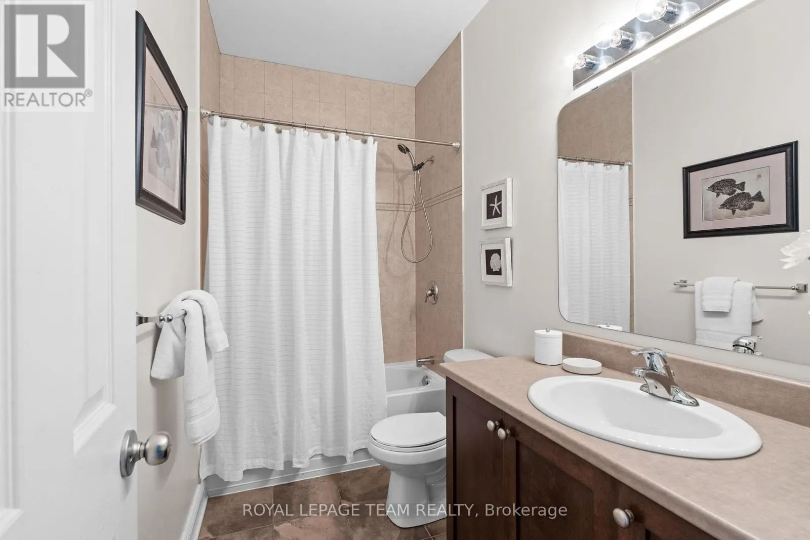 920 BURWASH LANDING BAY