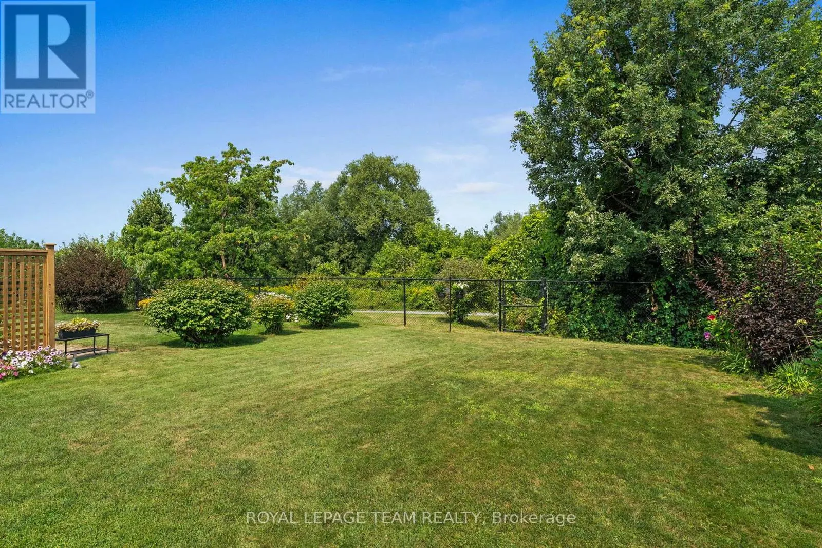 920 BURWASH LANDING BAY