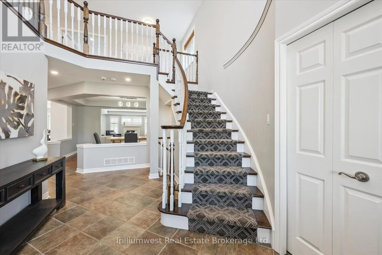 117 SIMMONDS DRIVE