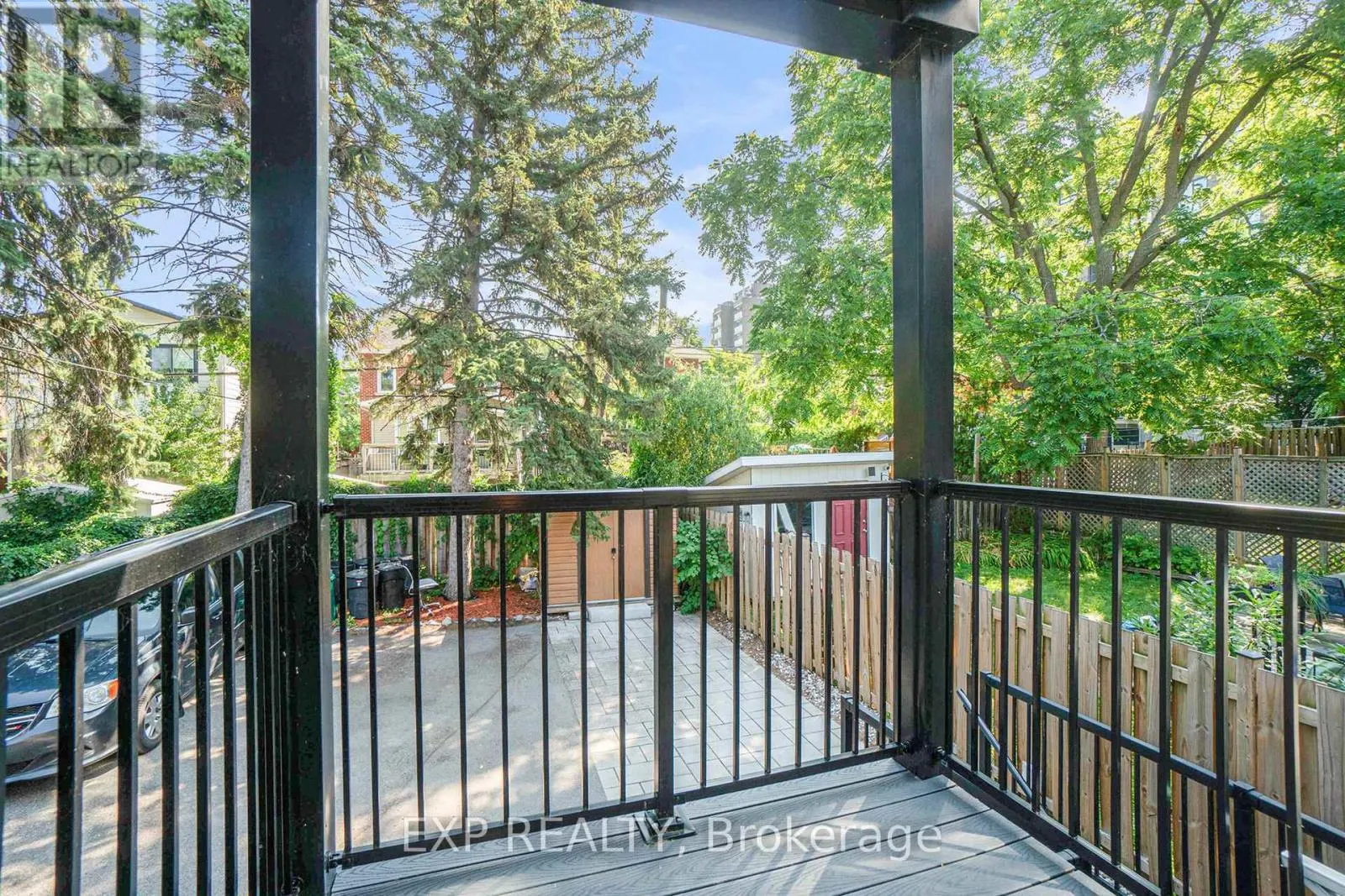 2 - 129 SMIRLE AVENUE