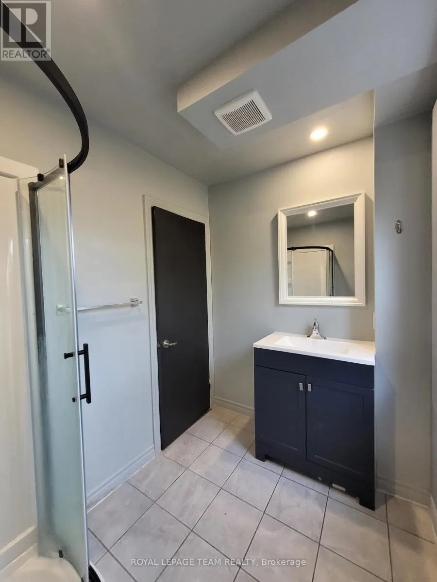 1008 ST. LAURENT BOULEVARD