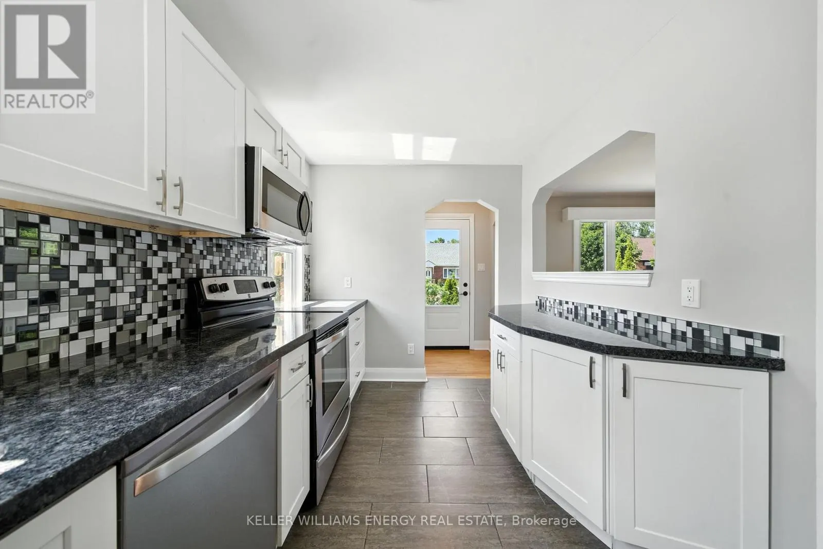 738 SNELGROVE ROAD