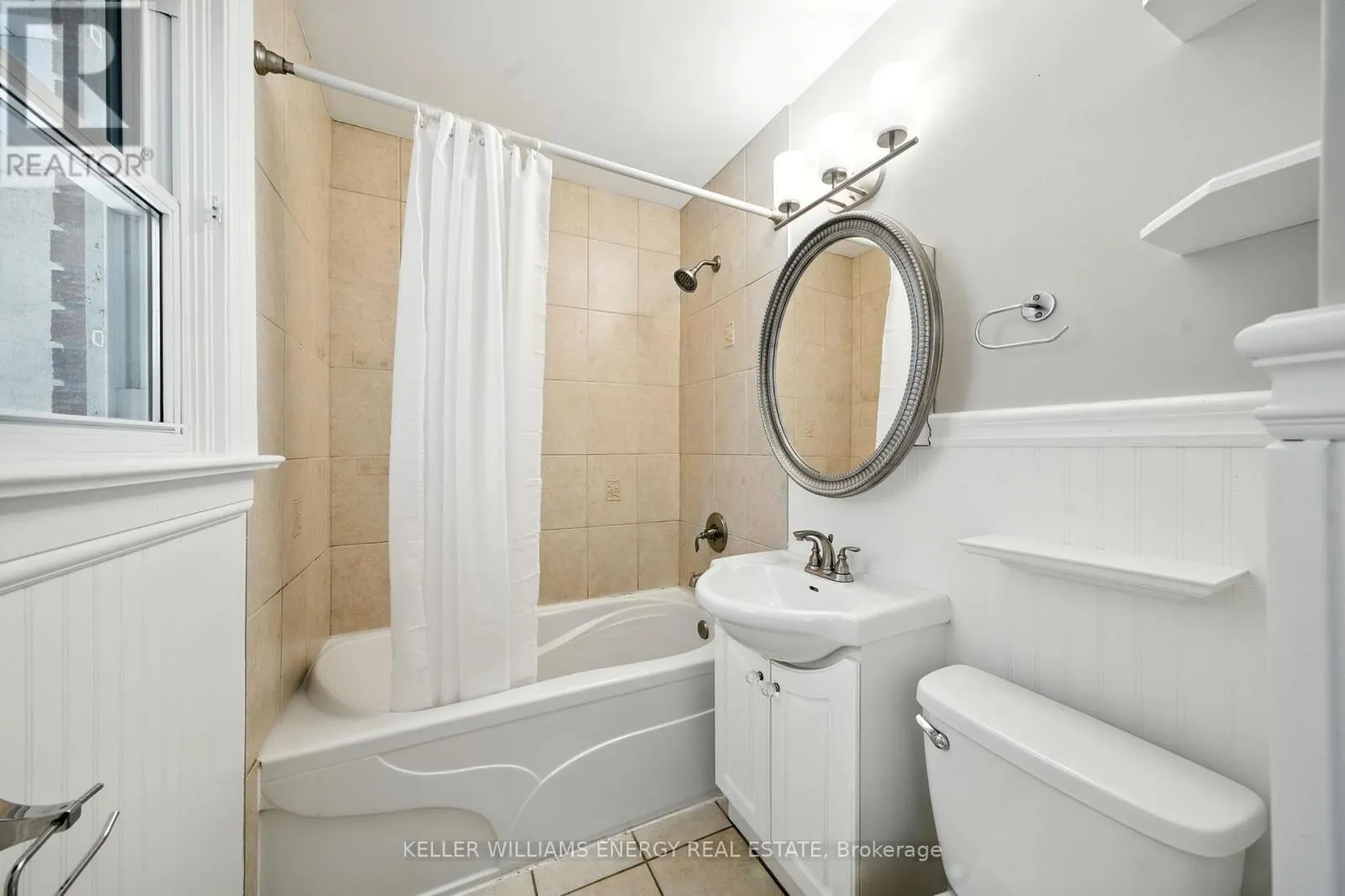738 SNELGROVE ROAD