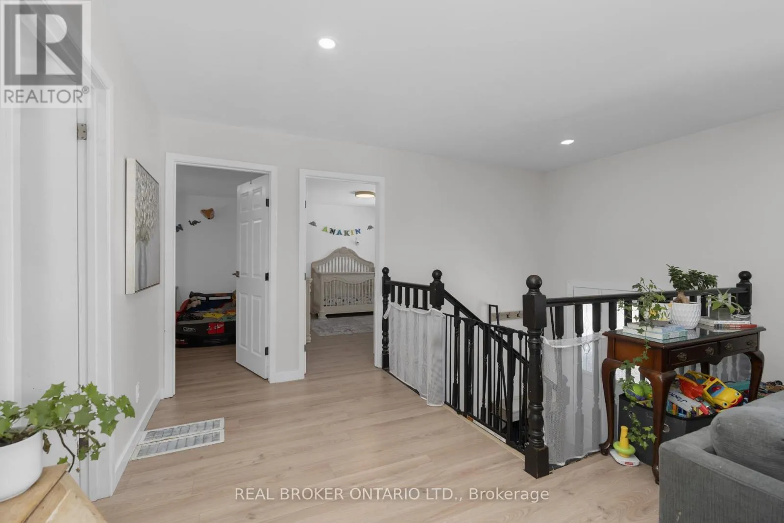 313 SYPLES STREET