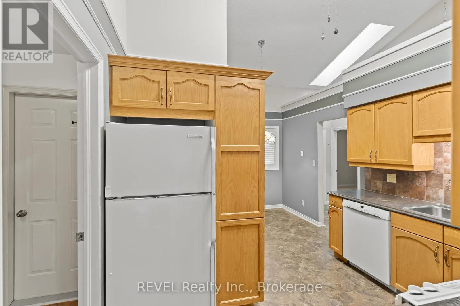 4155 BEECHNUT COURT