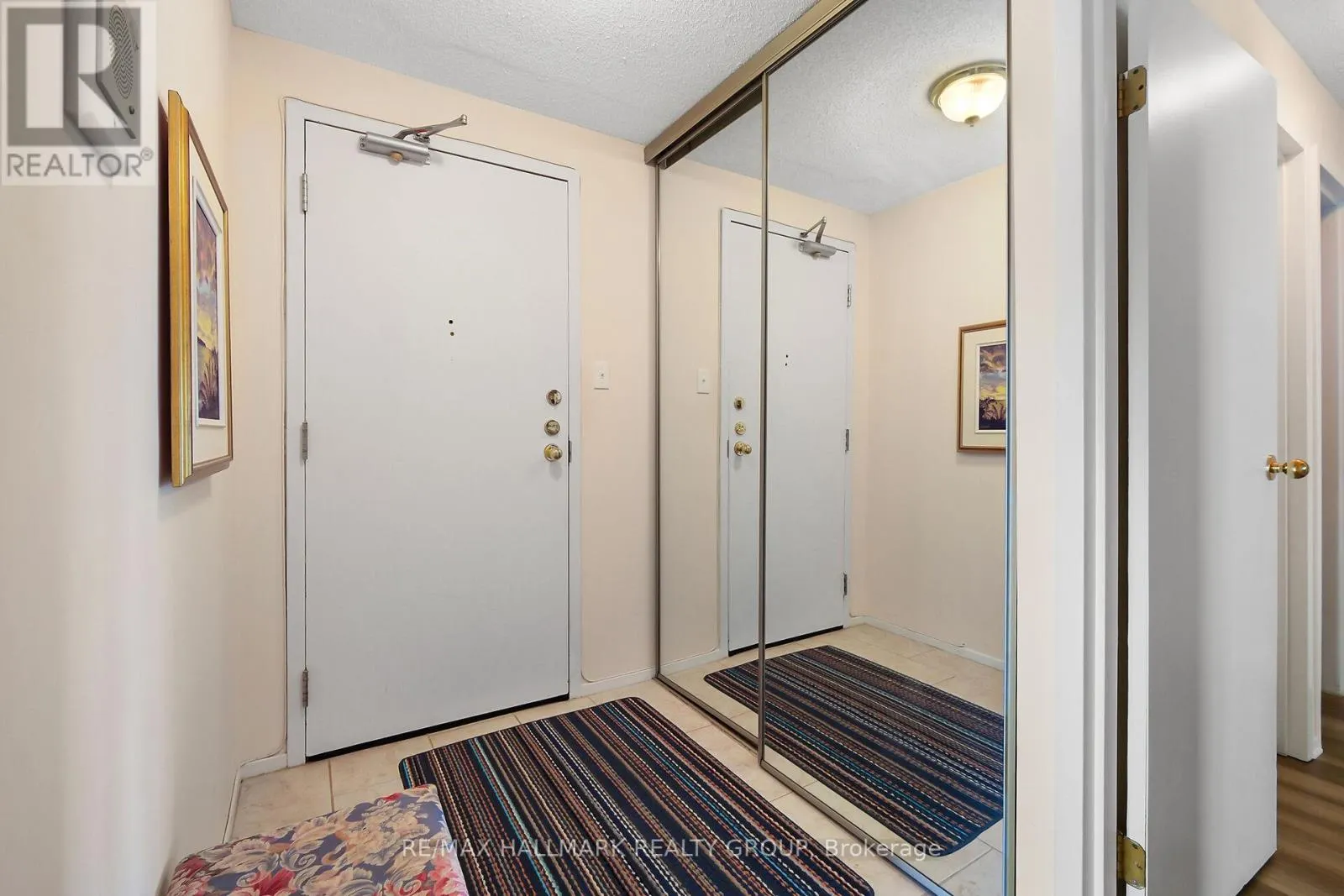 602 - 1081 AMBLESIDE DRIVE