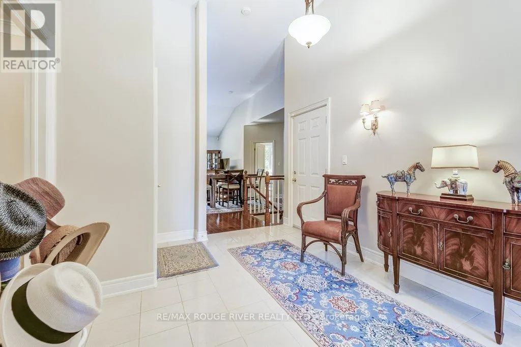 33 BAY BERRY LANE