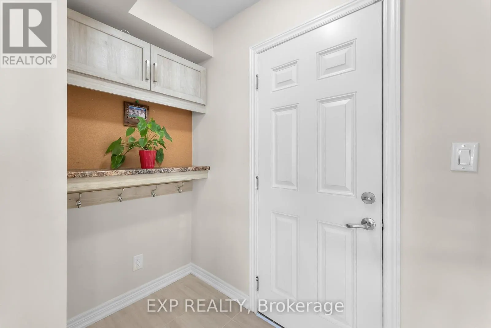 10 RILEY AVENUE