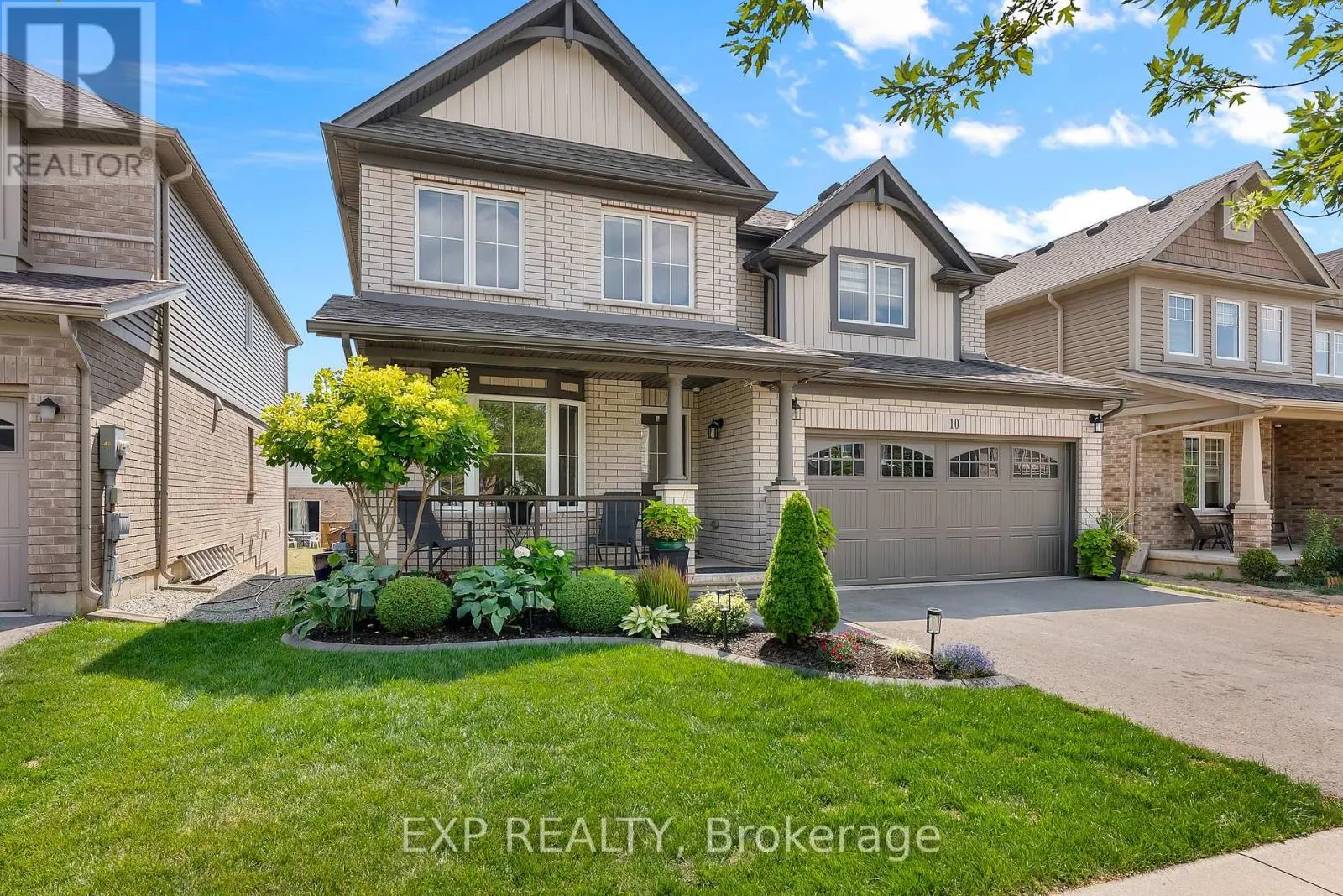 10 RILEY AVENUE