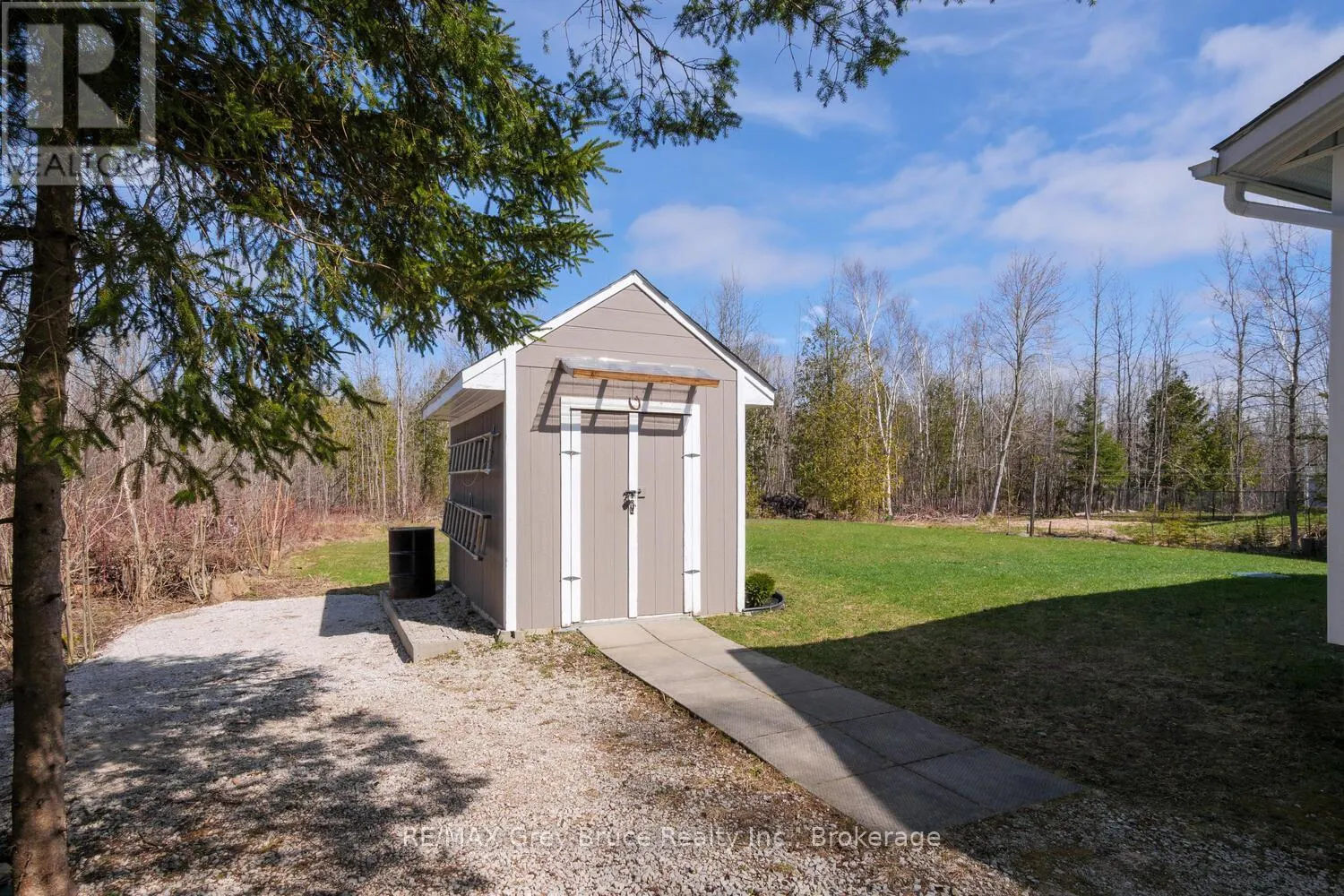 137 MAPLE DRIVE