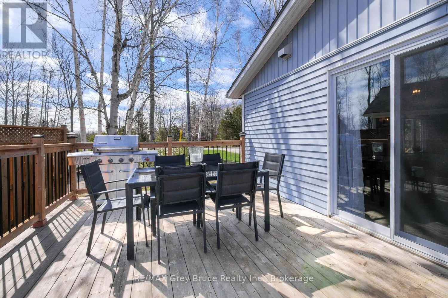 137 MAPLE DRIVE