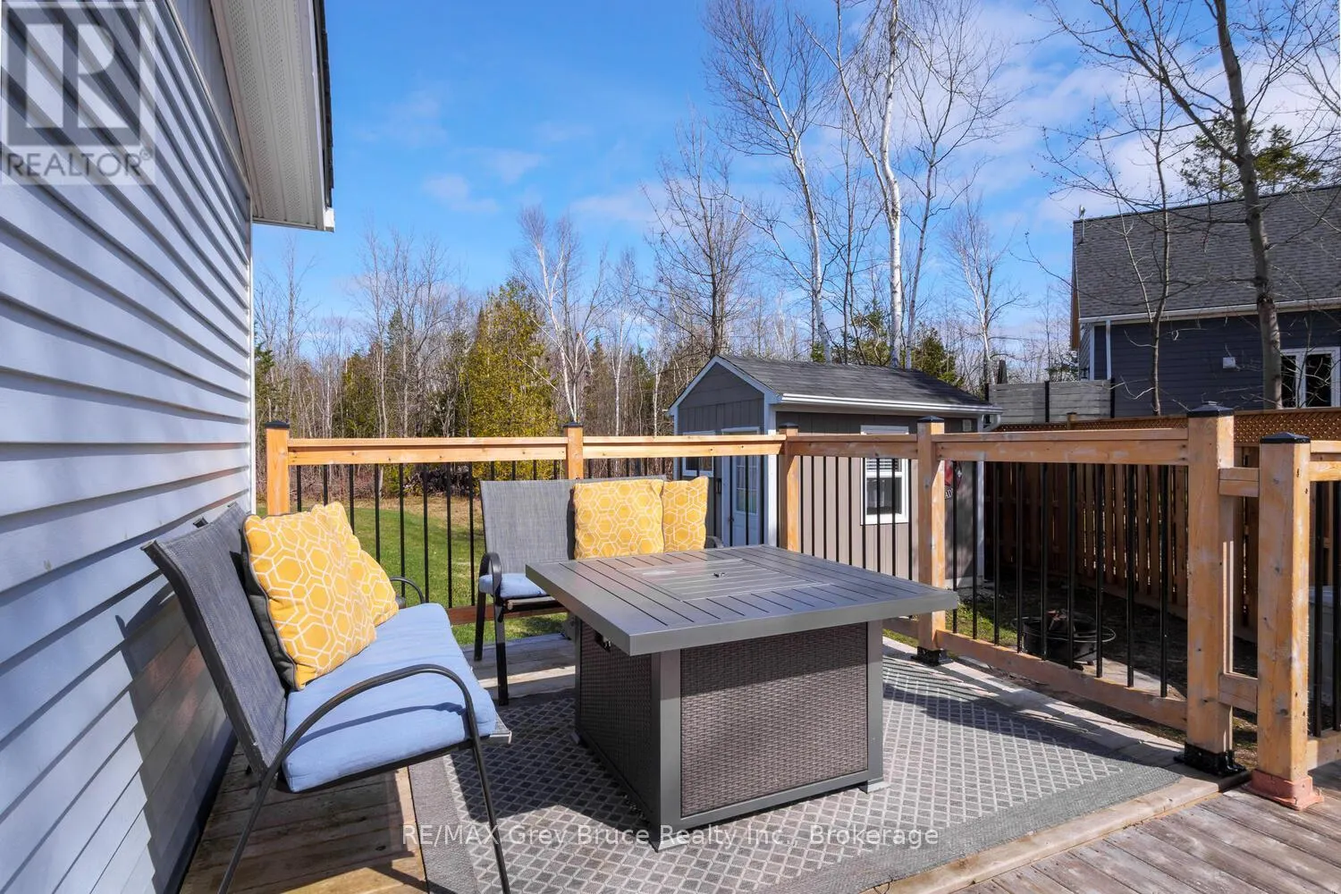 137 MAPLE DRIVE