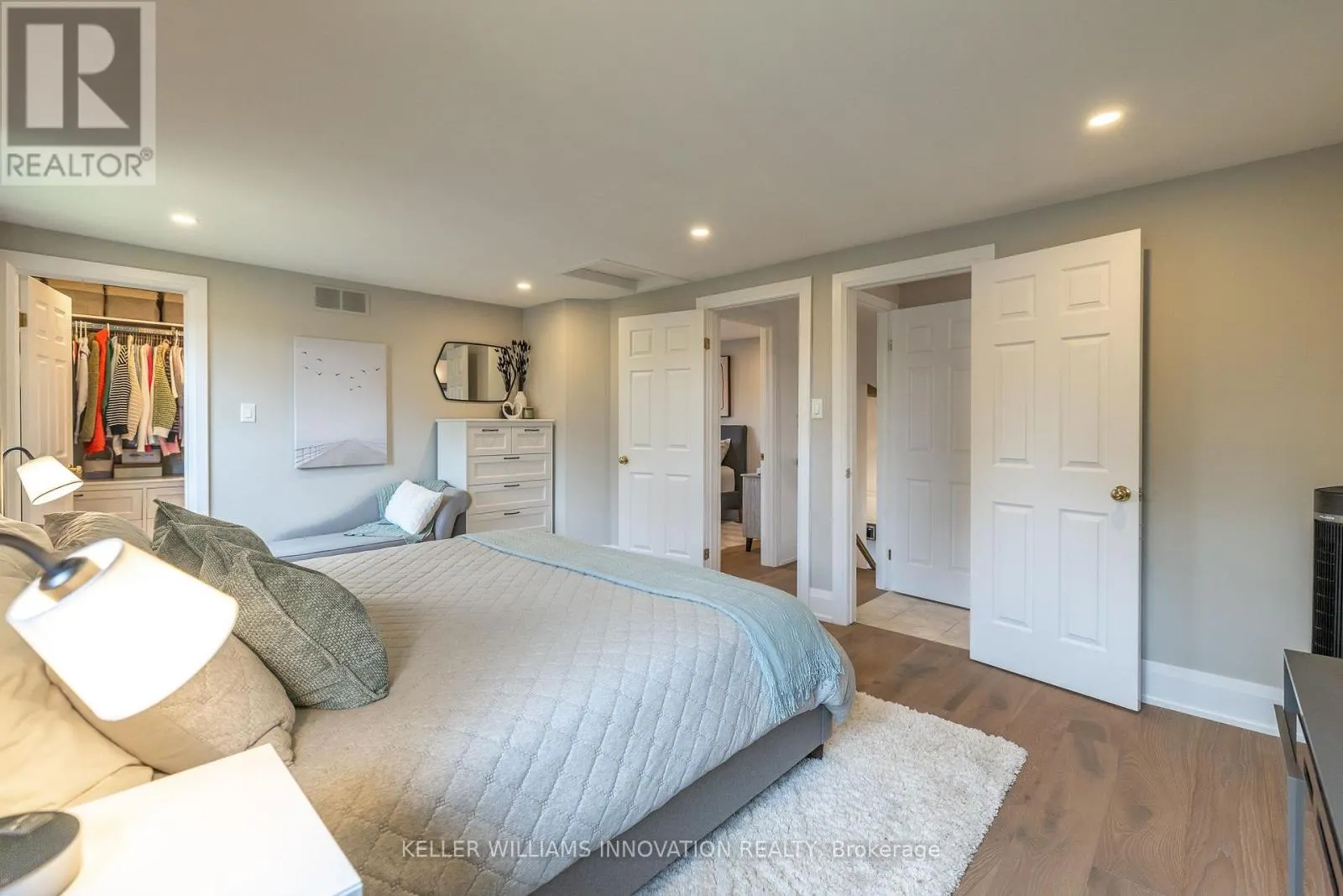 18 MAUDE LANE