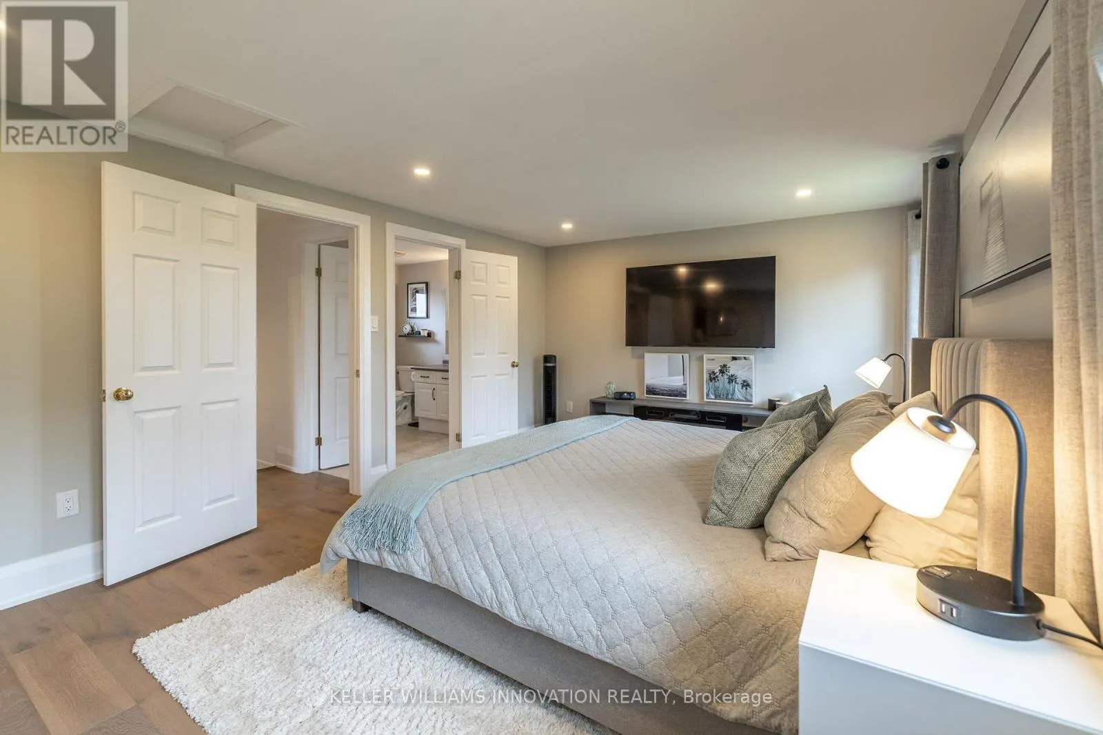 18 MAUDE LANE