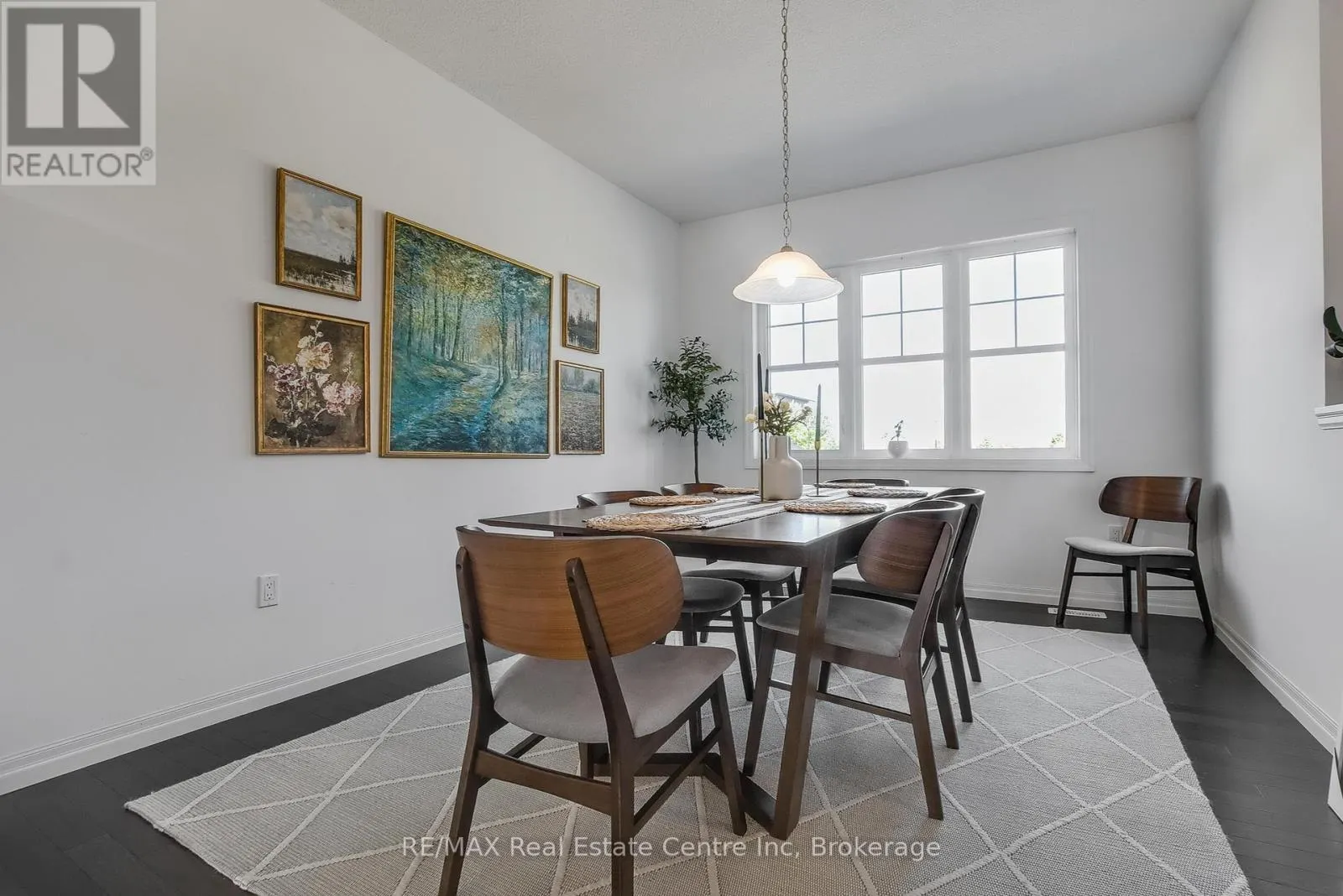 14 KAY CRESCENT