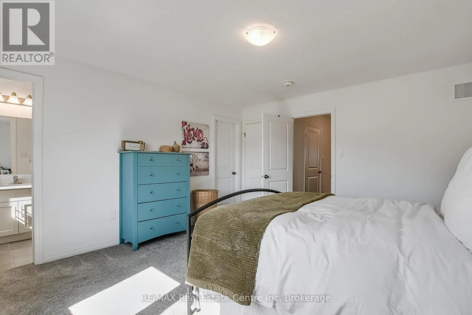 14 KAY CRESCENT