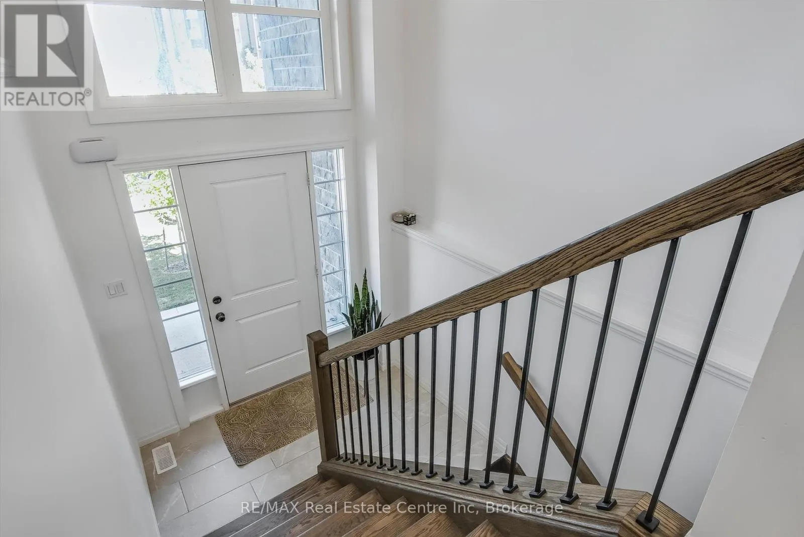 14 KAY CRESCENT