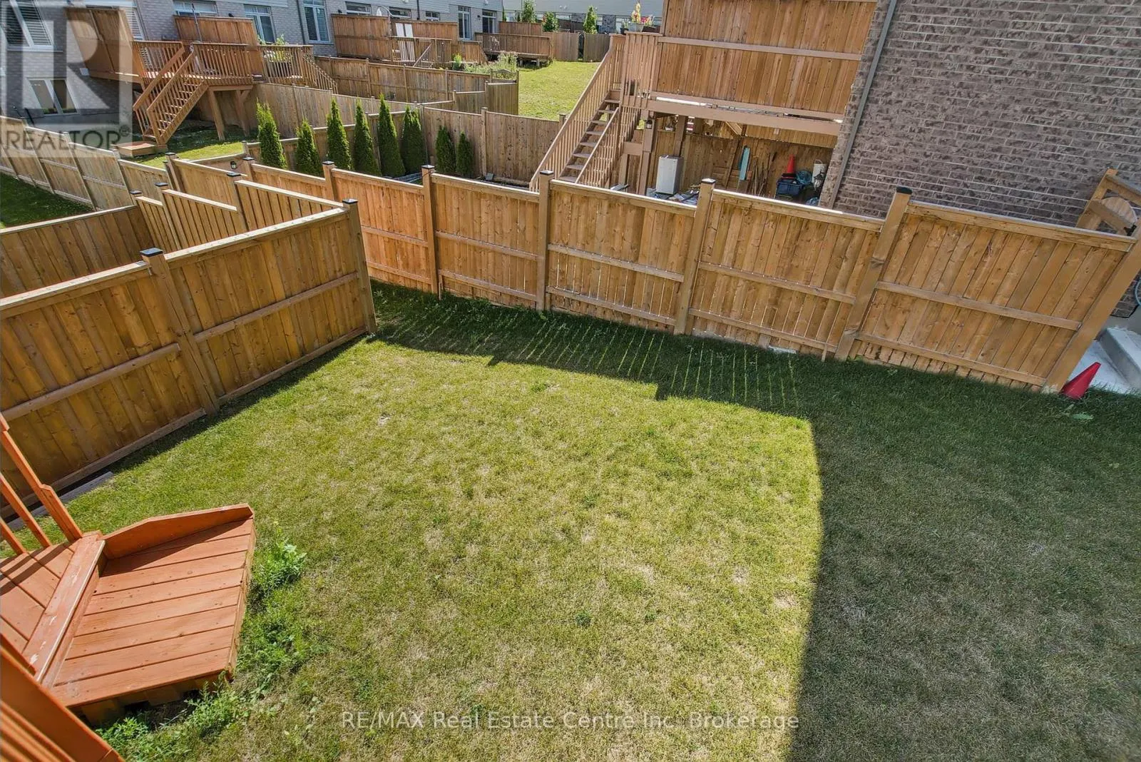 14 KAY CRESCENT