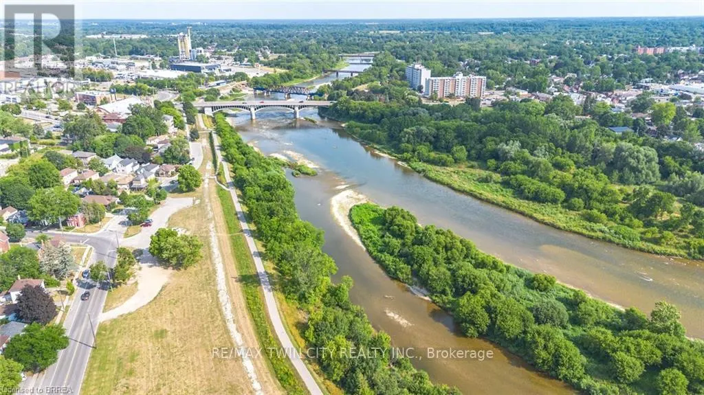 69 GRAND RIVER AVENUE