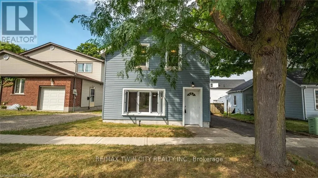 69 GRAND RIVER AVENUE