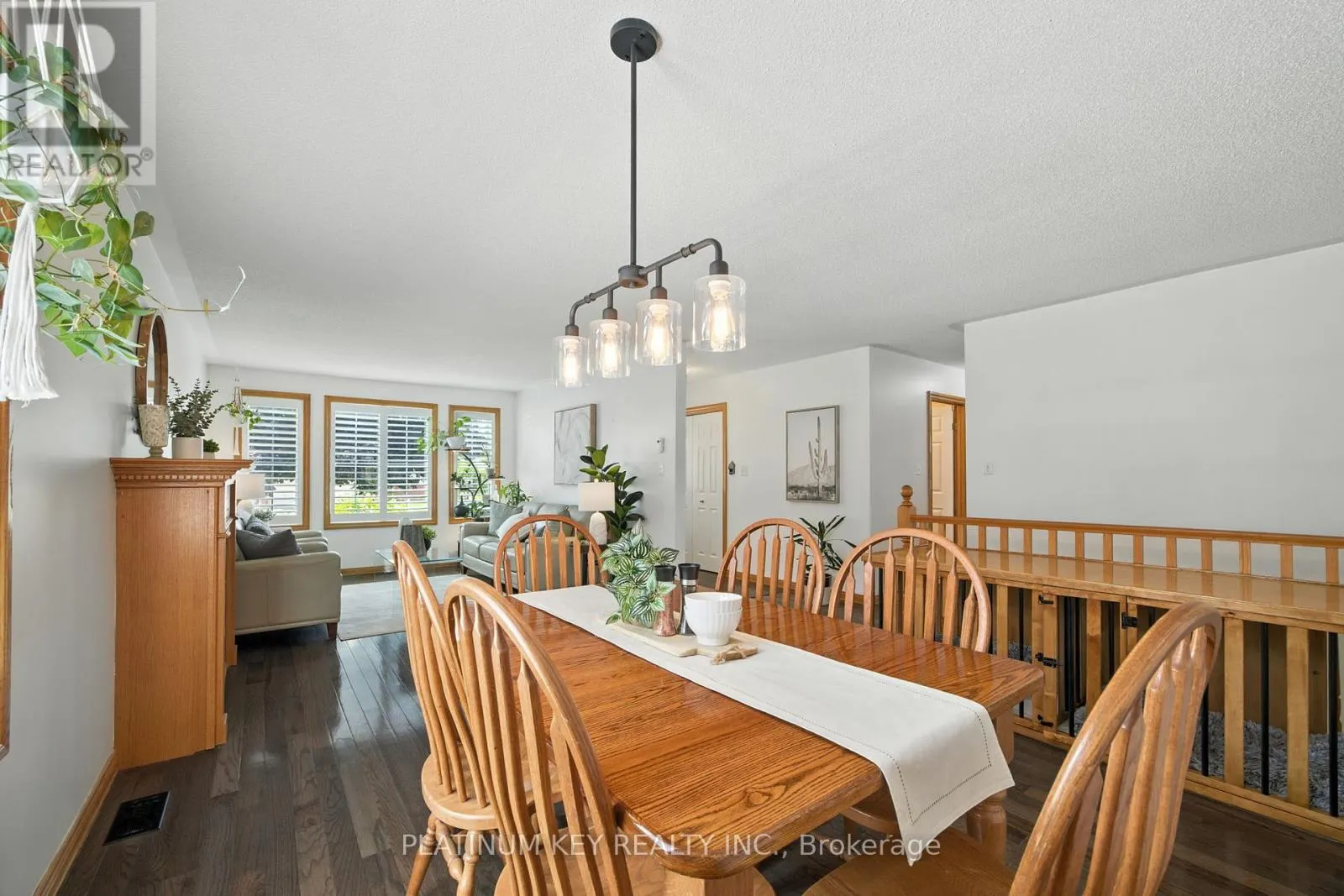 469 RIVERVIEW DRIVE