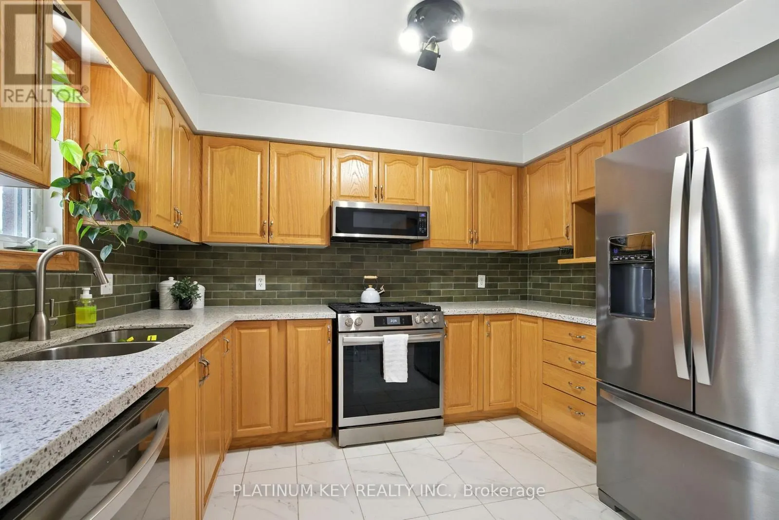 469 RIVERVIEW DRIVE