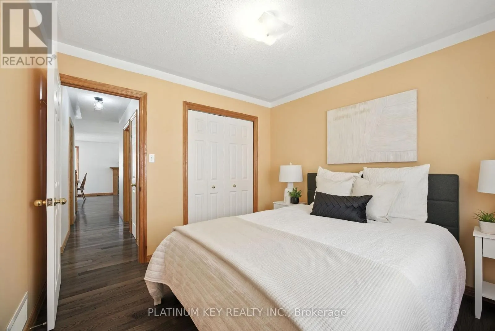 469 RIVERVIEW DRIVE