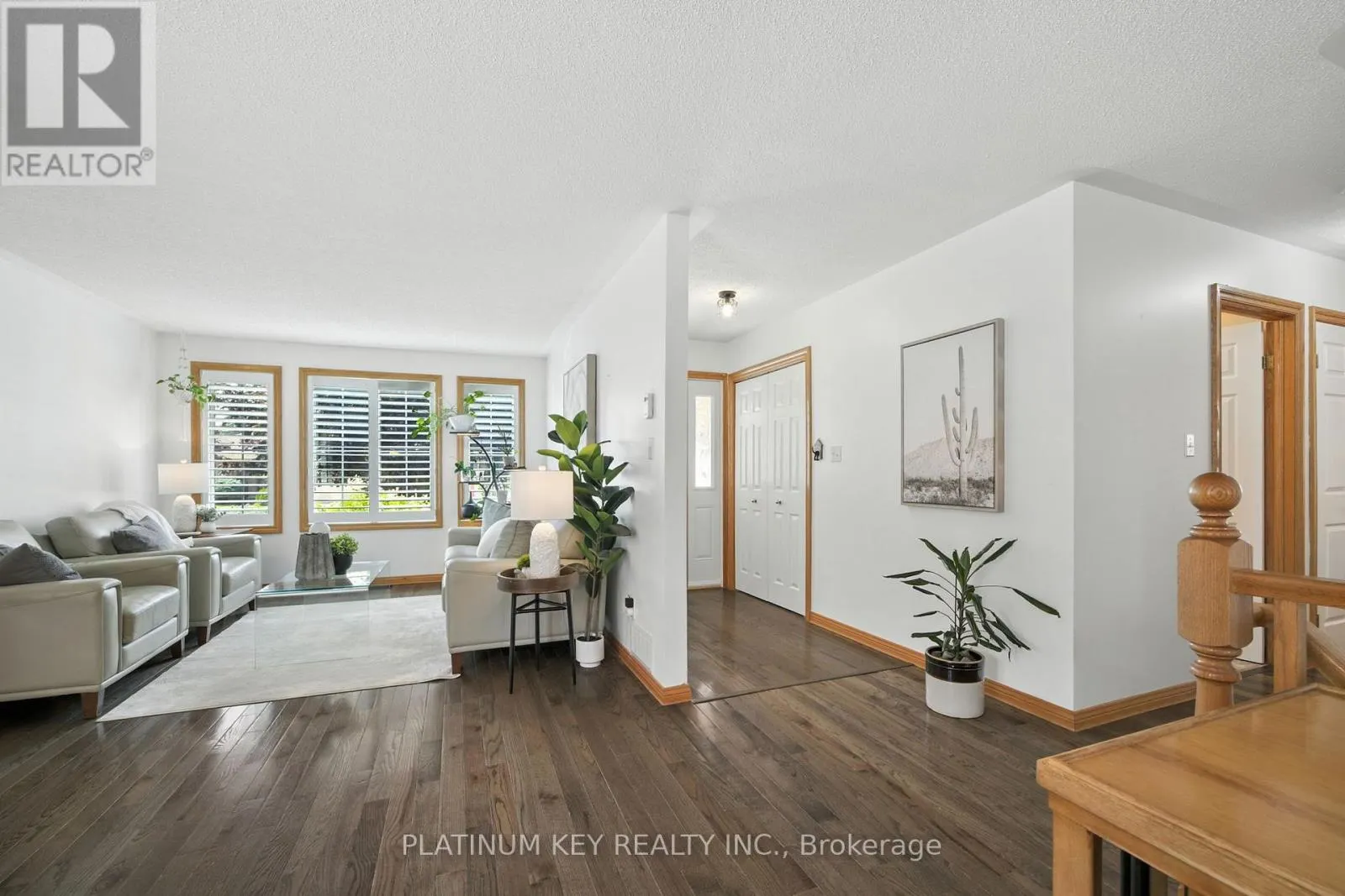 469 RIVERVIEW DRIVE
