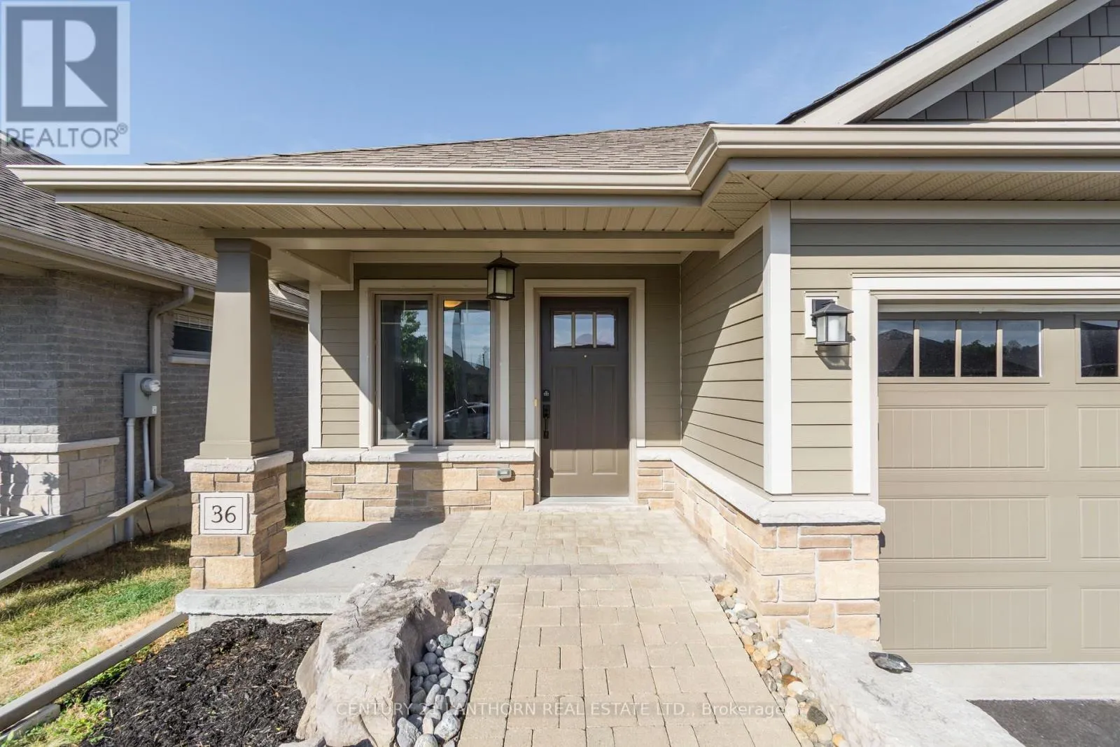 36 TESSA BOULEVARD