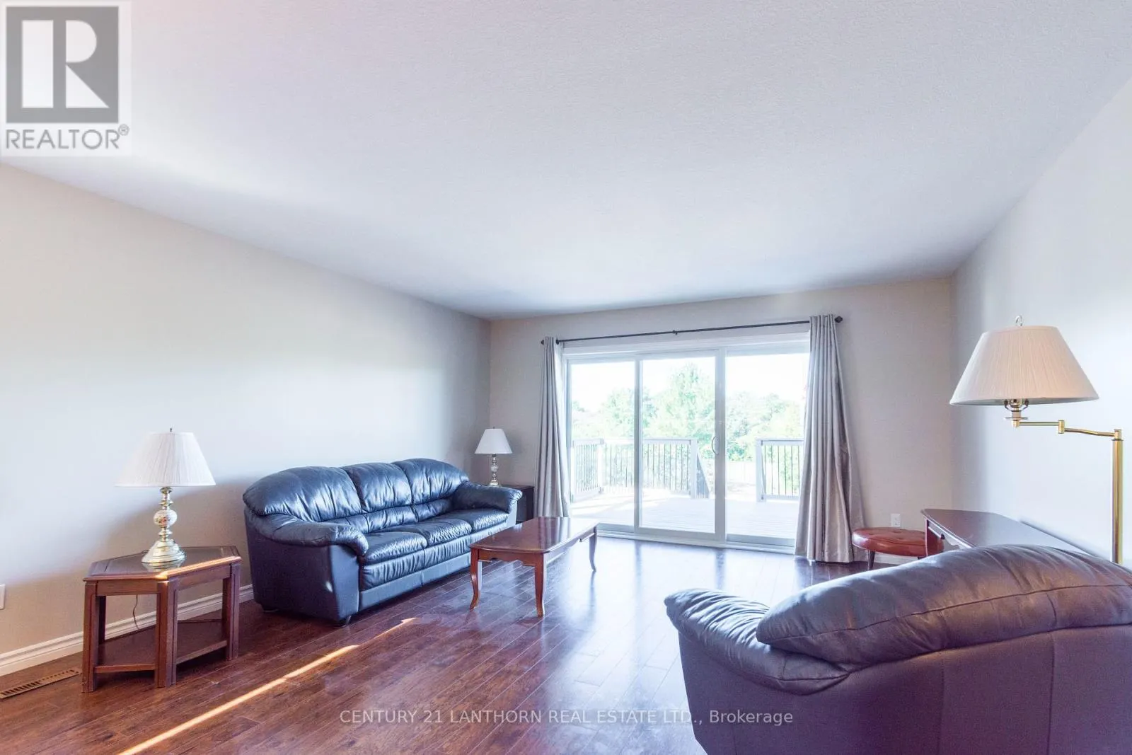 36 TESSA BOULEVARD