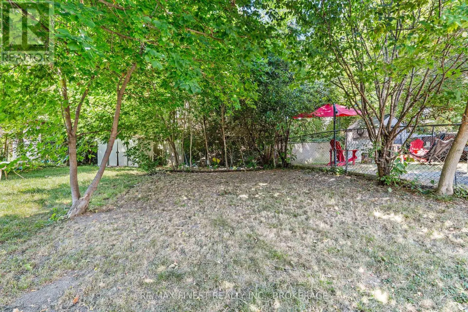 347 KINGSDALE AVENUE