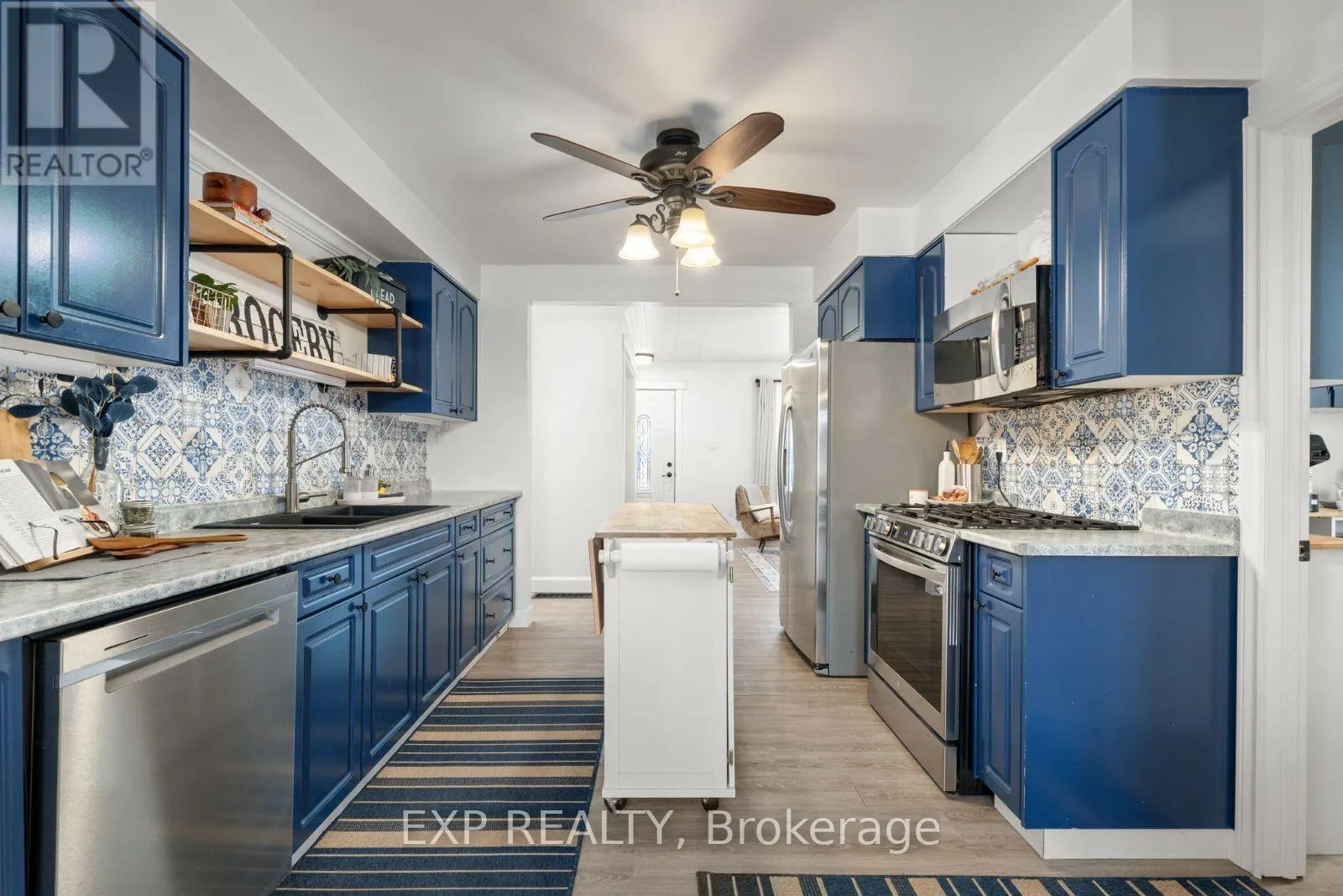 1121 HARMONY ROAD