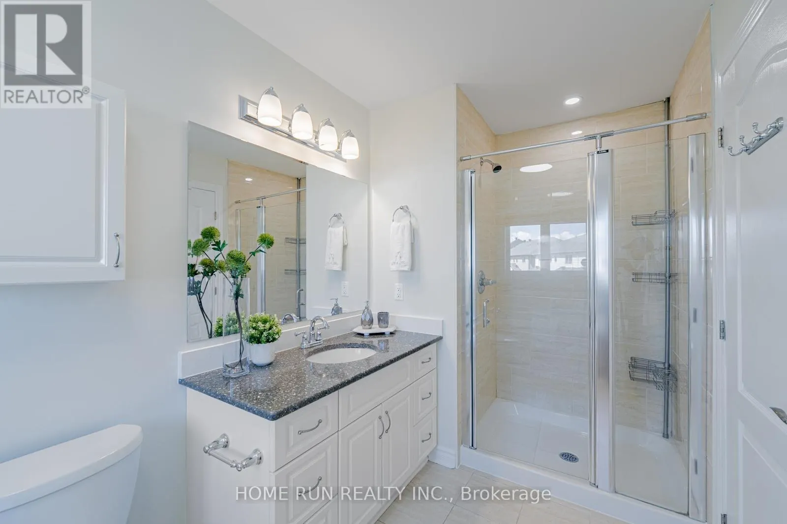 1576 CARRONBRIDGE CIRCLE