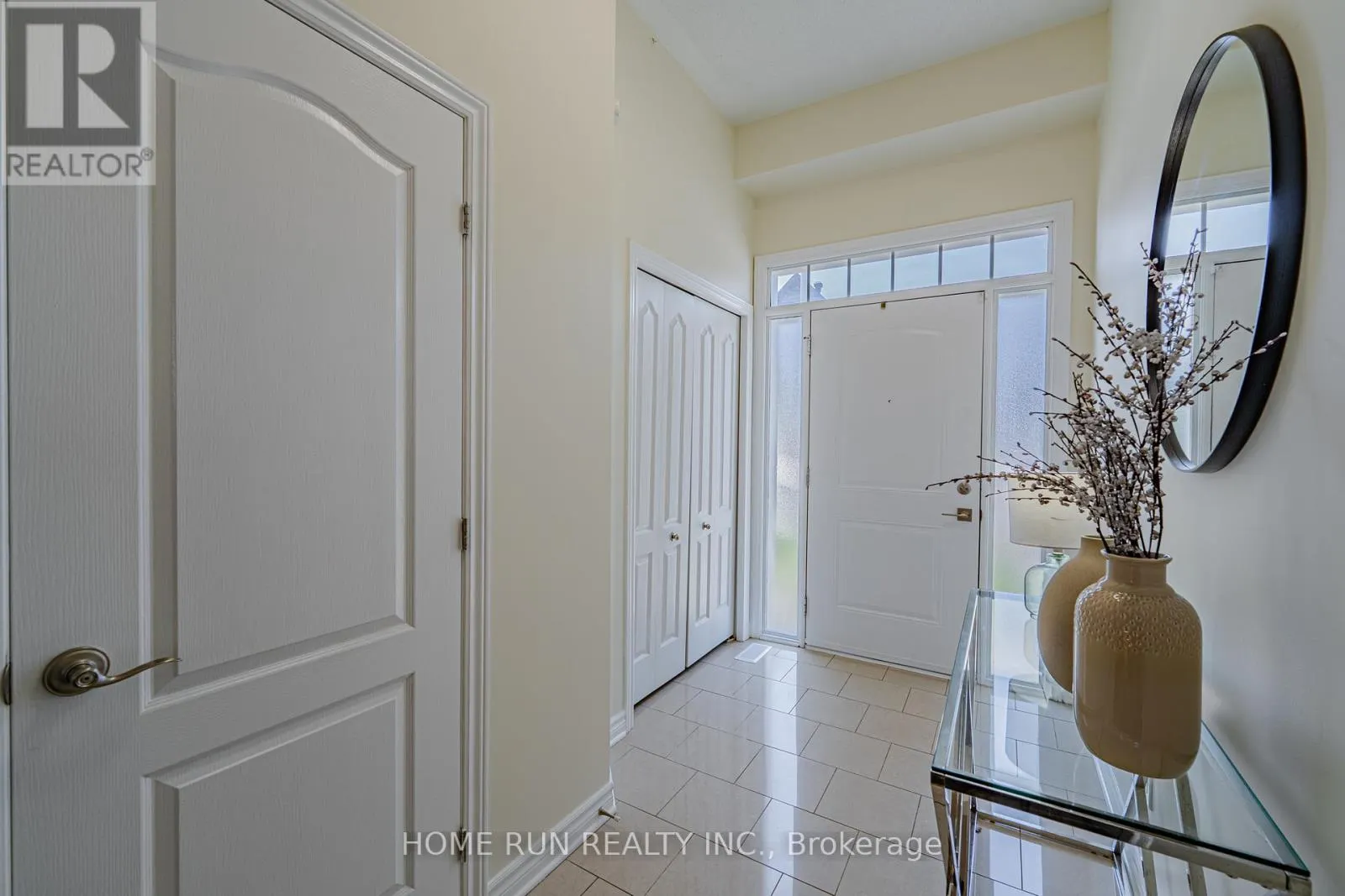 1576 CARRONBRIDGE CIRCLE