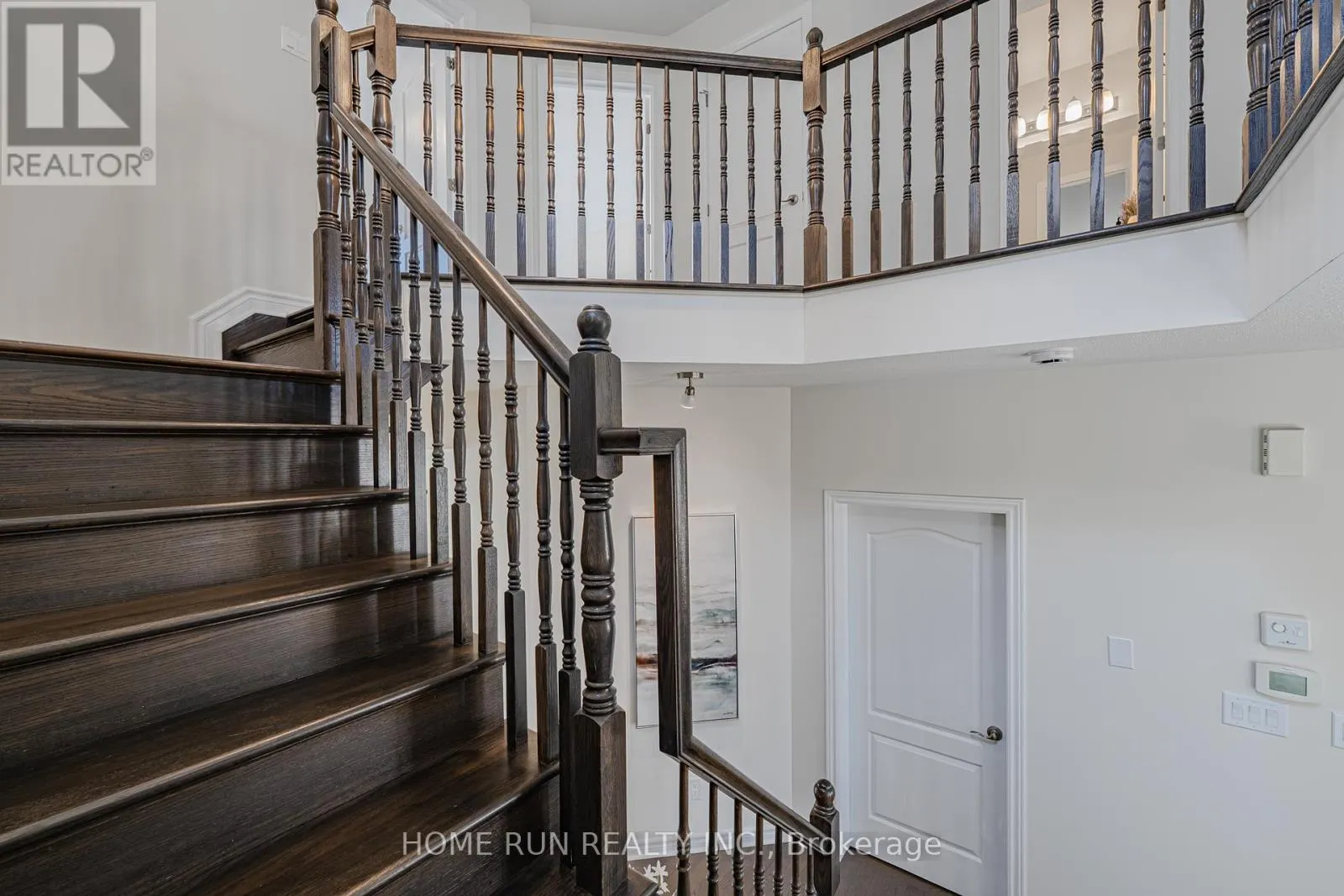 1576 CARRONBRIDGE CIRCLE